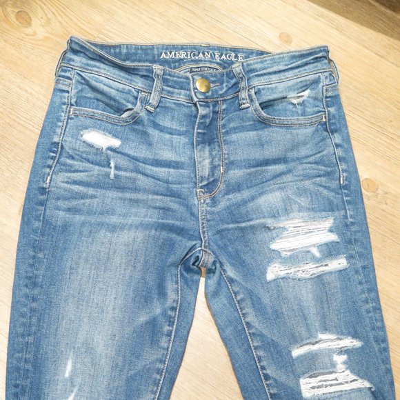 American Eagle Distressed High Rise Jegging Size 4 - Picture 6 of 14